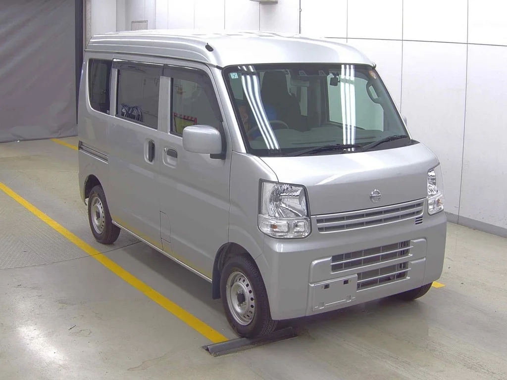 Nissan NV100 Clipper DR17V 2020